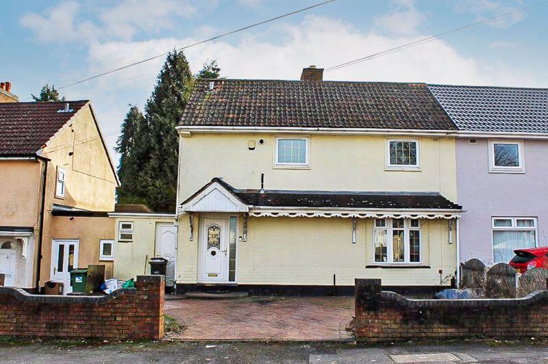 3 bedroom semi-detached house