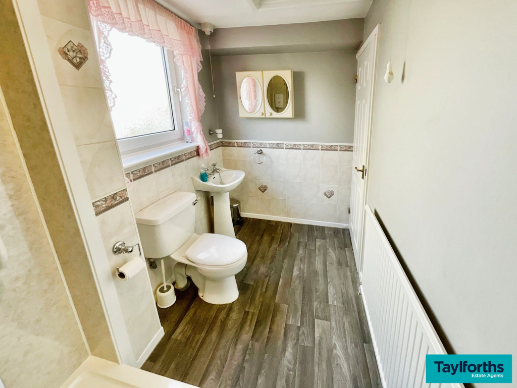 Additional property image - Meadow Way, Barnoldswick, BB18