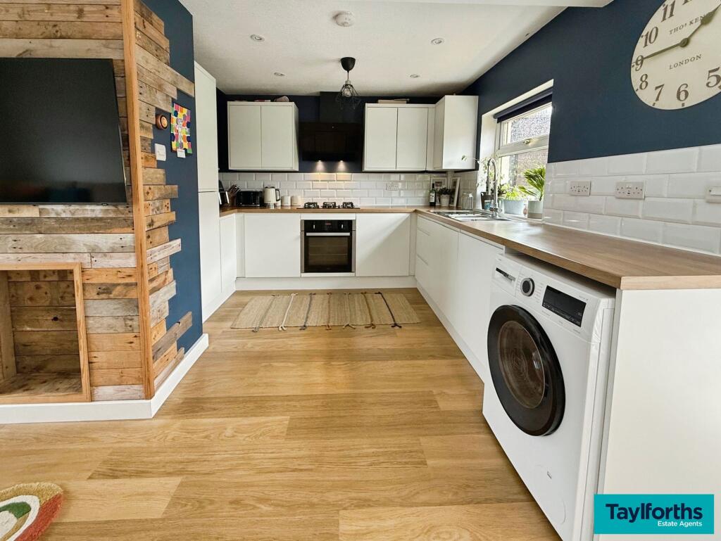 Main image of property: Park Road, Barnoldswick, BB18