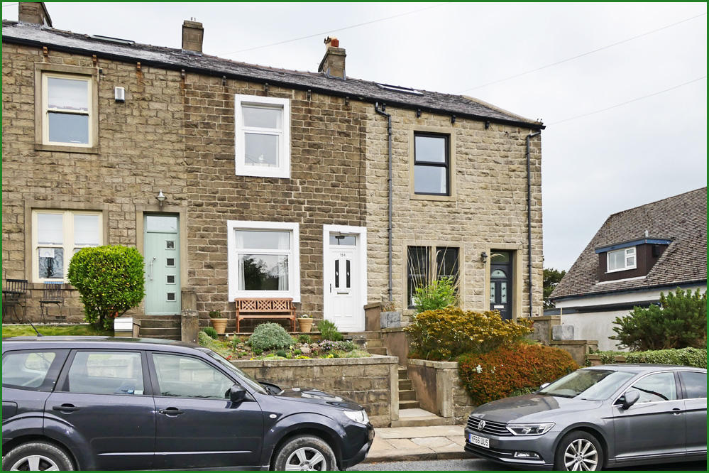 3 bedroom terraced house for sale in Manchester Road, Barnoldswick