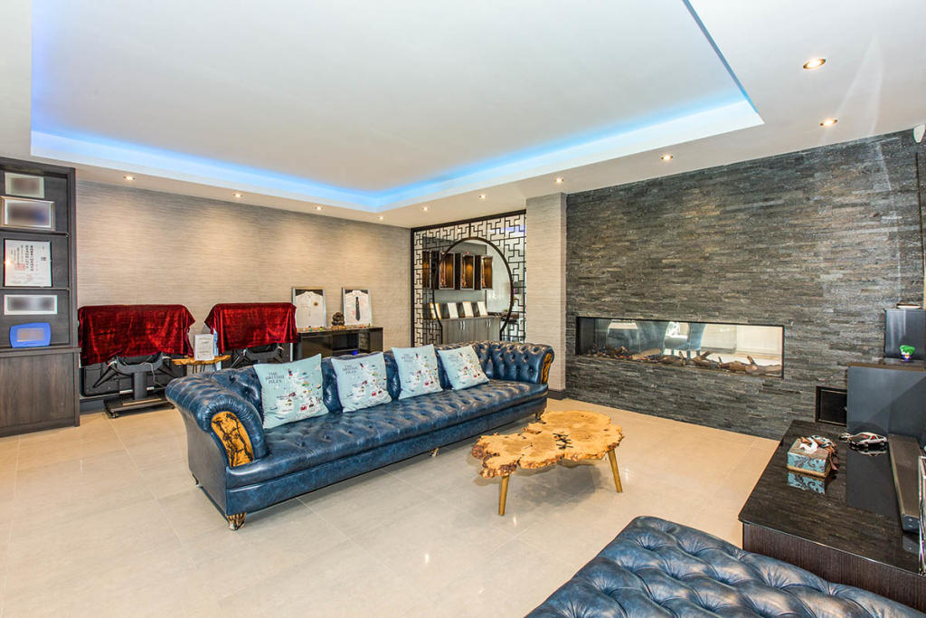 5 bedroom detached house for sale in Fulwood Row, Fulwood, Preston