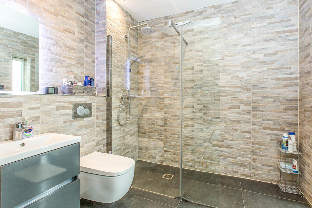 5 bedroom detached house for sale in Fulwood Row, Fulwood, Preston