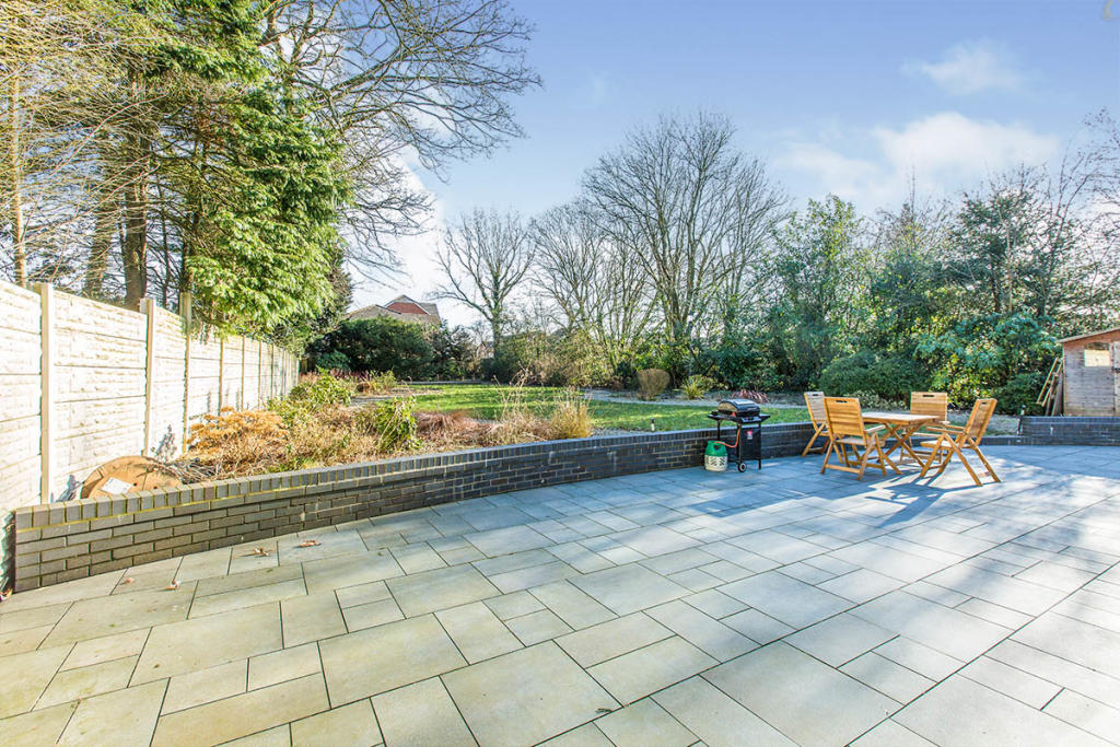 5 bedroom detached house for sale in Fulwood Row, Fulwood, Preston