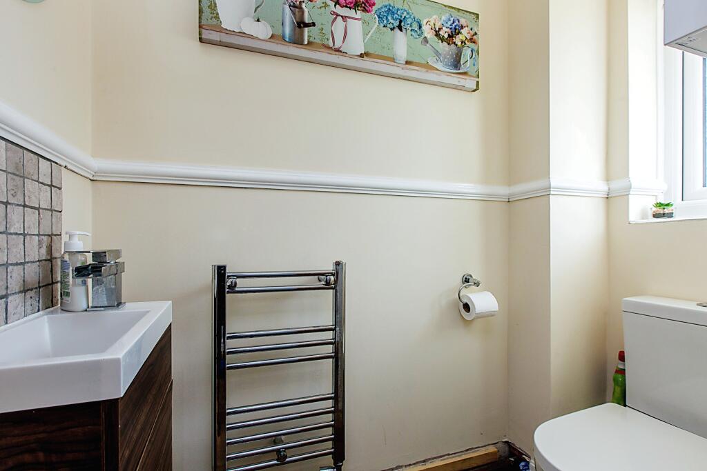 3 bedroom detached house for sale in Millersgate, Cottam, Preston