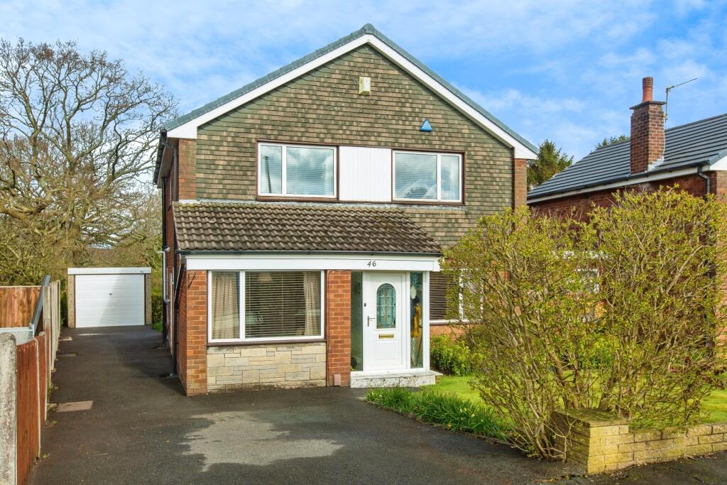 4 bedroom detached house for sale in Conway Drive, Fulwood, Preston