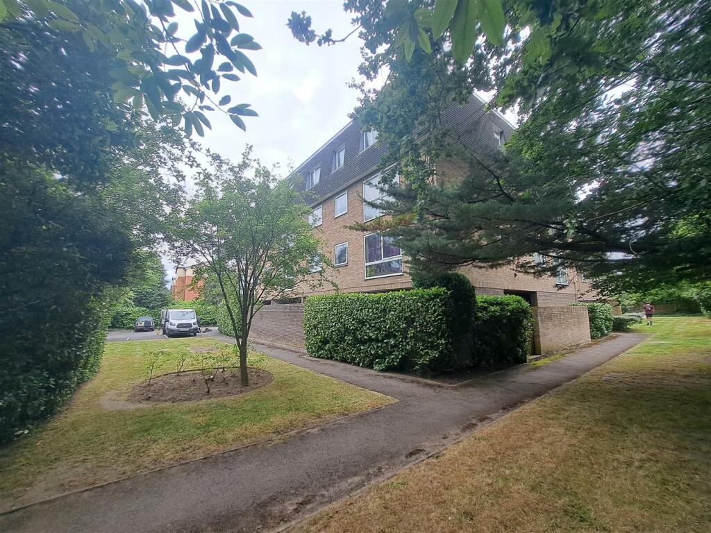 Main image of property: Addlestone Park, Addlestone