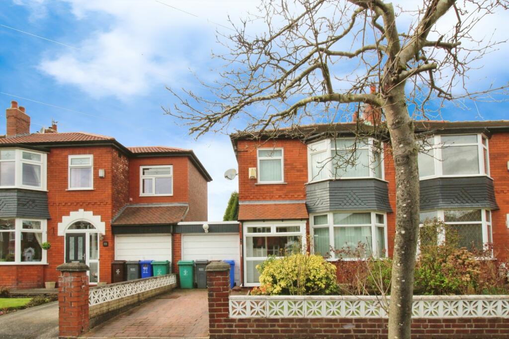 2 bedroom semidetached house for sale in Kingsdale Road, Manchester