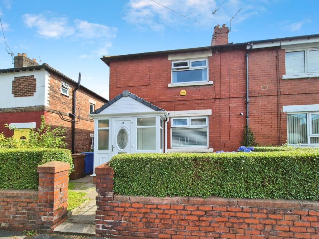 Main image of property: Southcliffe Road, Reddish, Stockport, Greater Manchester, SK5