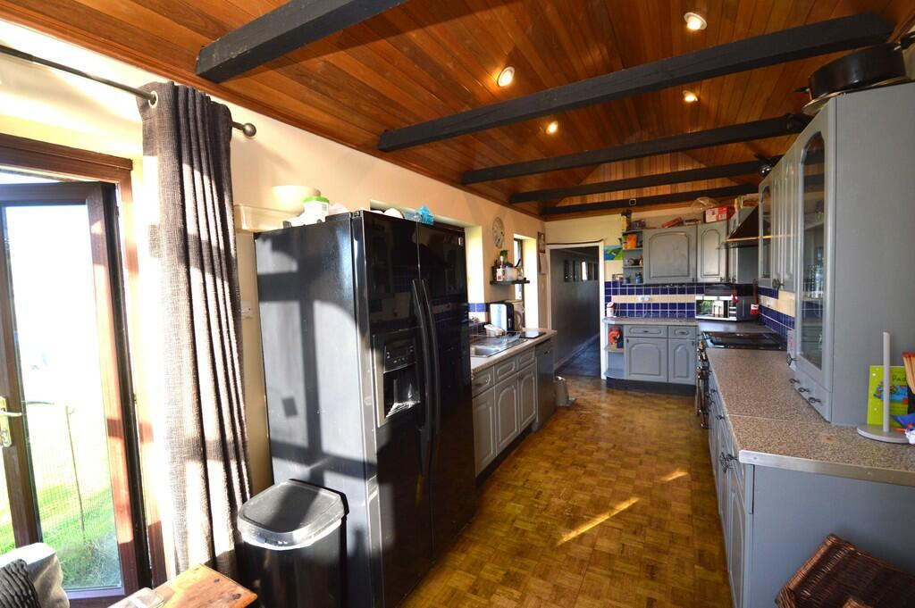 Additional property image - Sparrows Corner, Great Oakley, Harwich