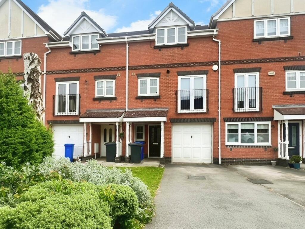 3 bedroom house for sale in Upton Rocks Avenue, Widnes, Cheshire, WA8