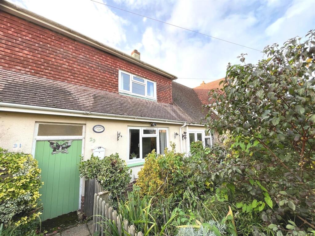 Main image of property: South Bank Road, East Cowes