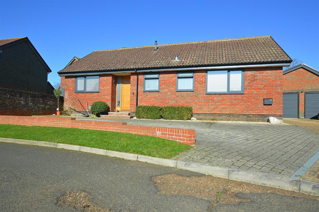 Main image of property: POPULAR LOCATION * APSE HEATH