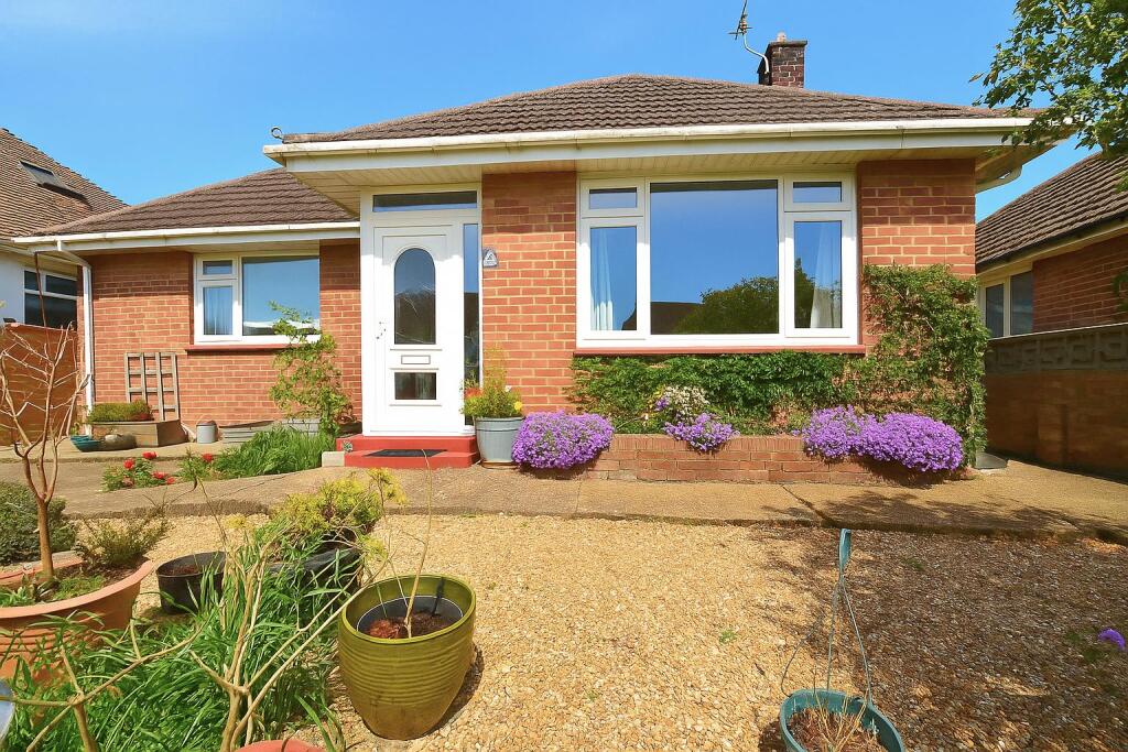 Main image of property: CLOSE TO CLIFF PATH * LAKE