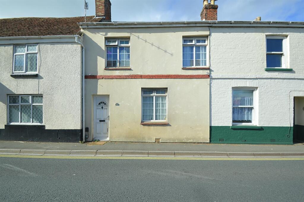 3 bedroom terraced house