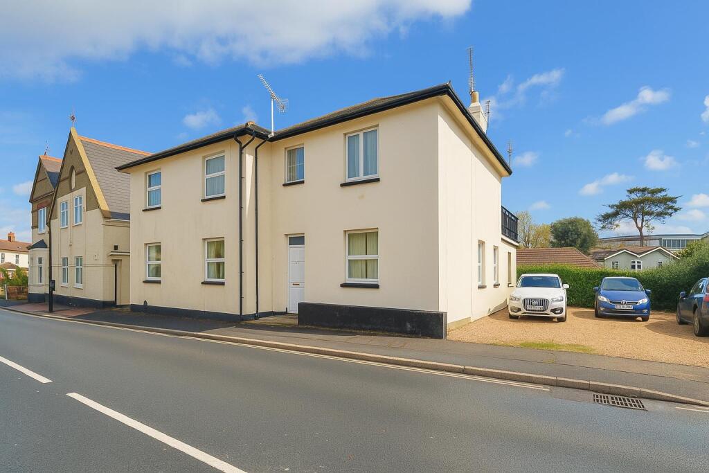 Main image of property: PRIVATE BALCONY * SANDOWN