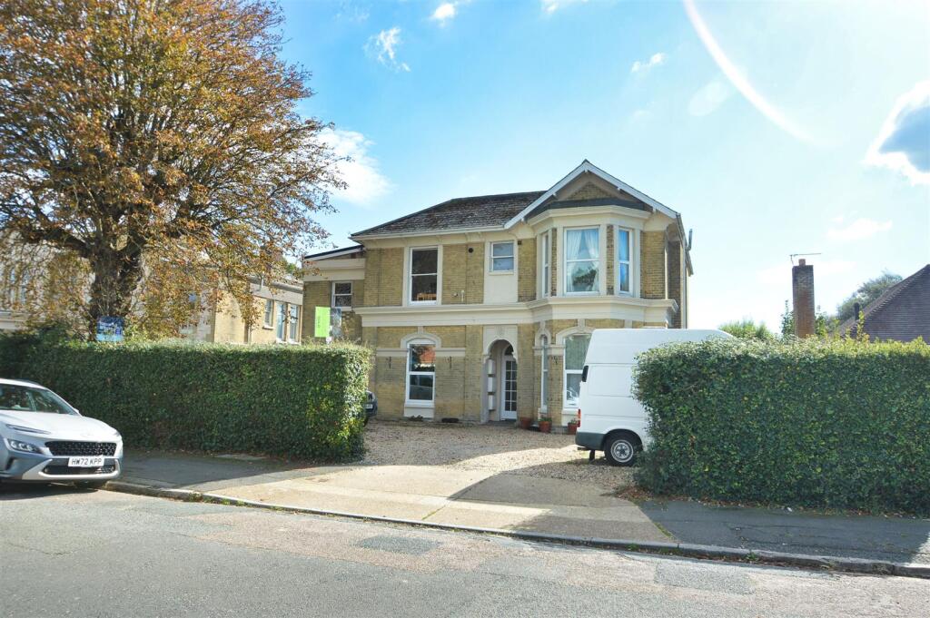 Main image of property: RYDE
