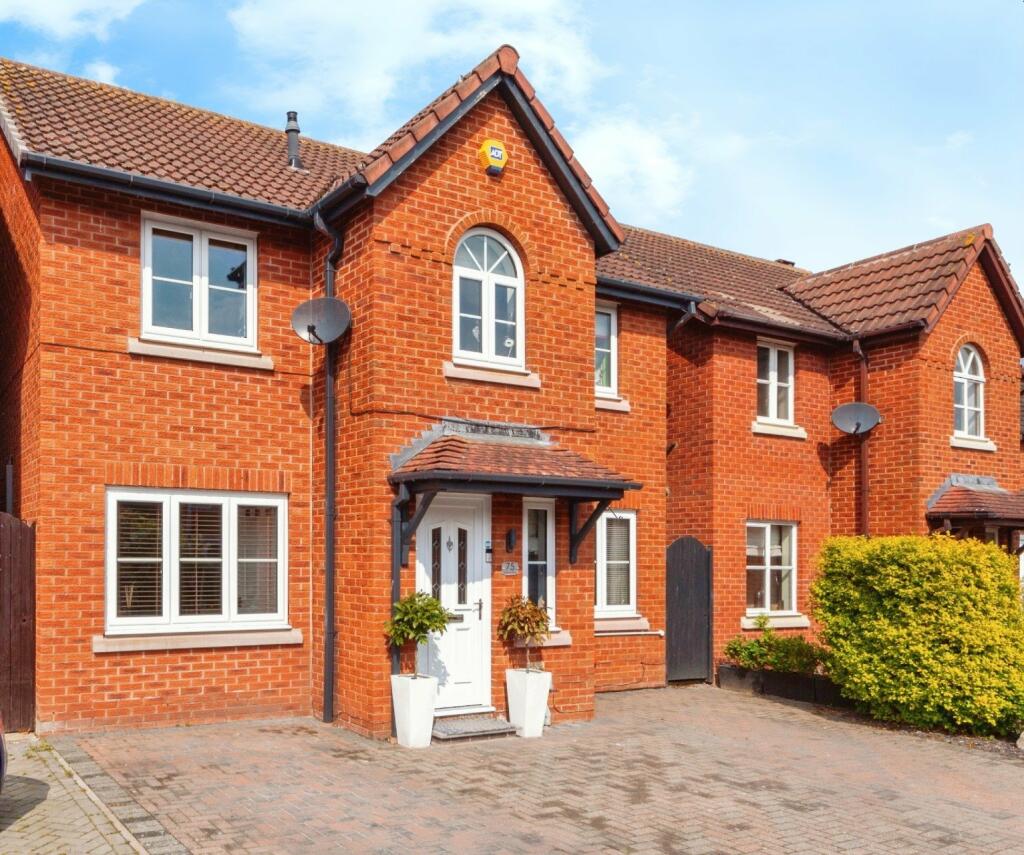 4 bedroom detached house for sale in Maes Y Gog, Rhyl, Denbighshire, LL18