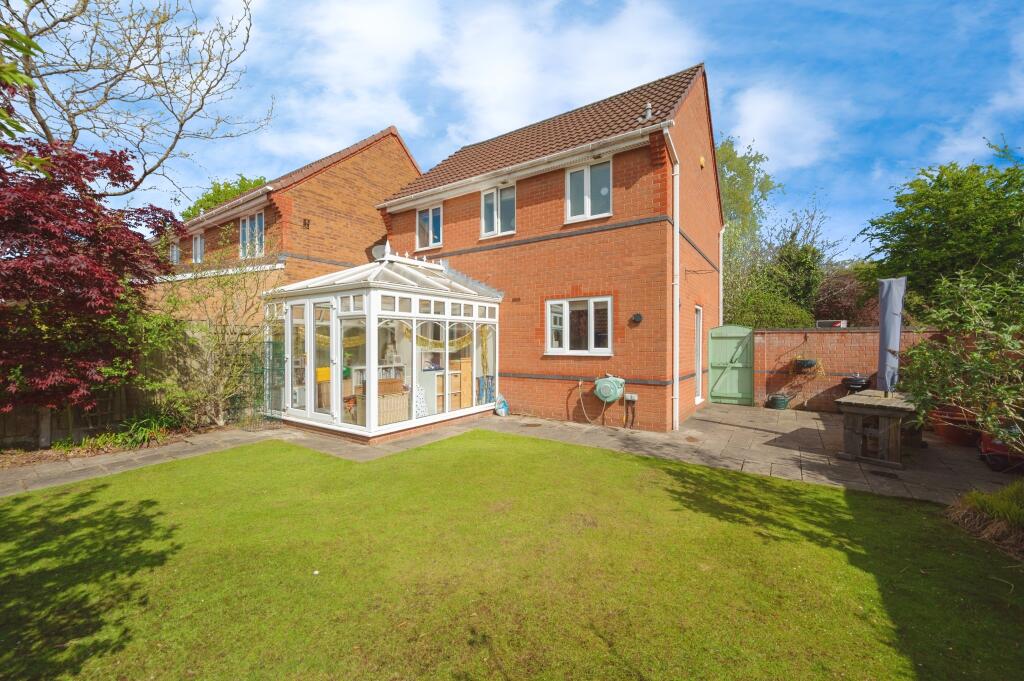 Main image of property: Freshwater Close, Great Sankey, Warrington, Cheshire, WA5