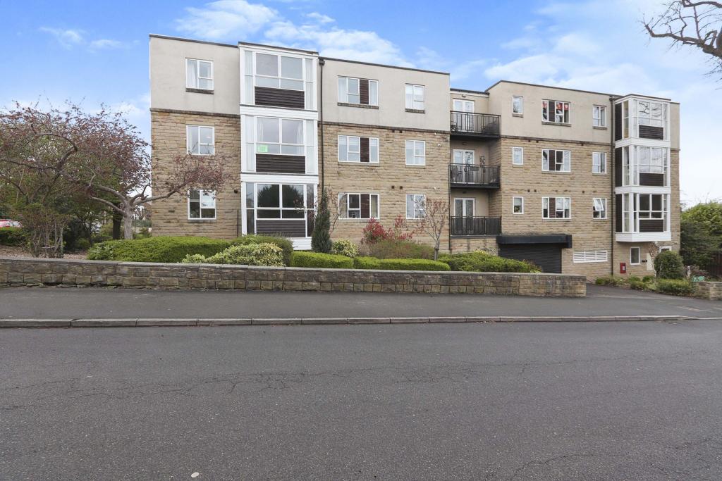 1 bedroom apartment for sale in St. Andrews Plaza, 33 Clifford Road