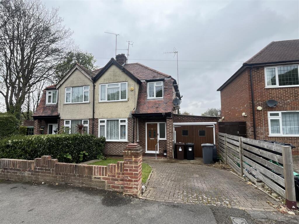Main image of property: London Road, Earley