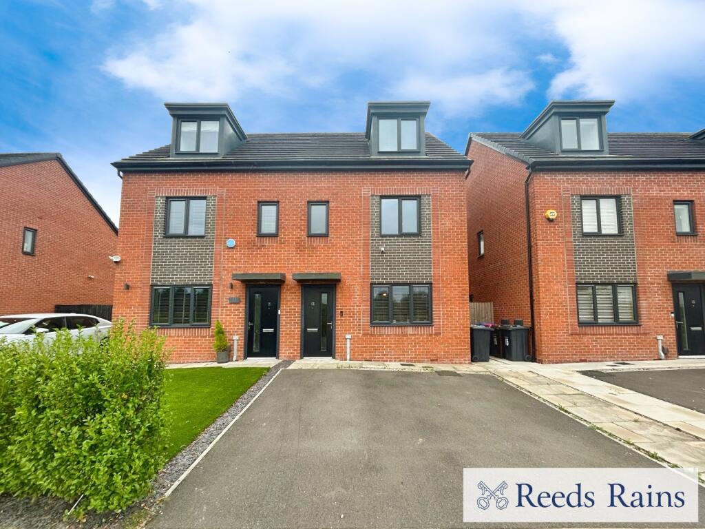 Main image of property: Riverside Way, Salford, Greater Manchester, M6