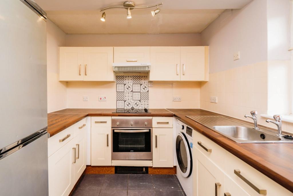 2 bedroom apartment for sale in Kersal Way, Salford, Greater Manchester, M7