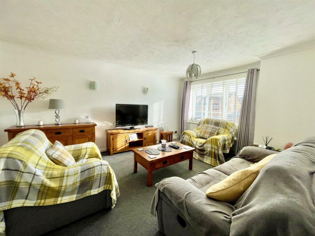 Additional property image - The Fairway, Newhaven