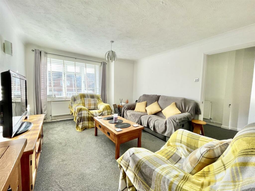 Additional property image - The Fairway, Newhaven