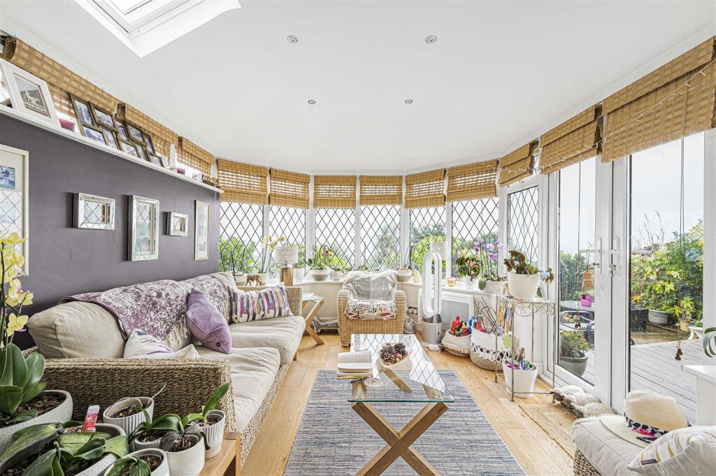 Additional property image - Hill Top Way, Newhaven