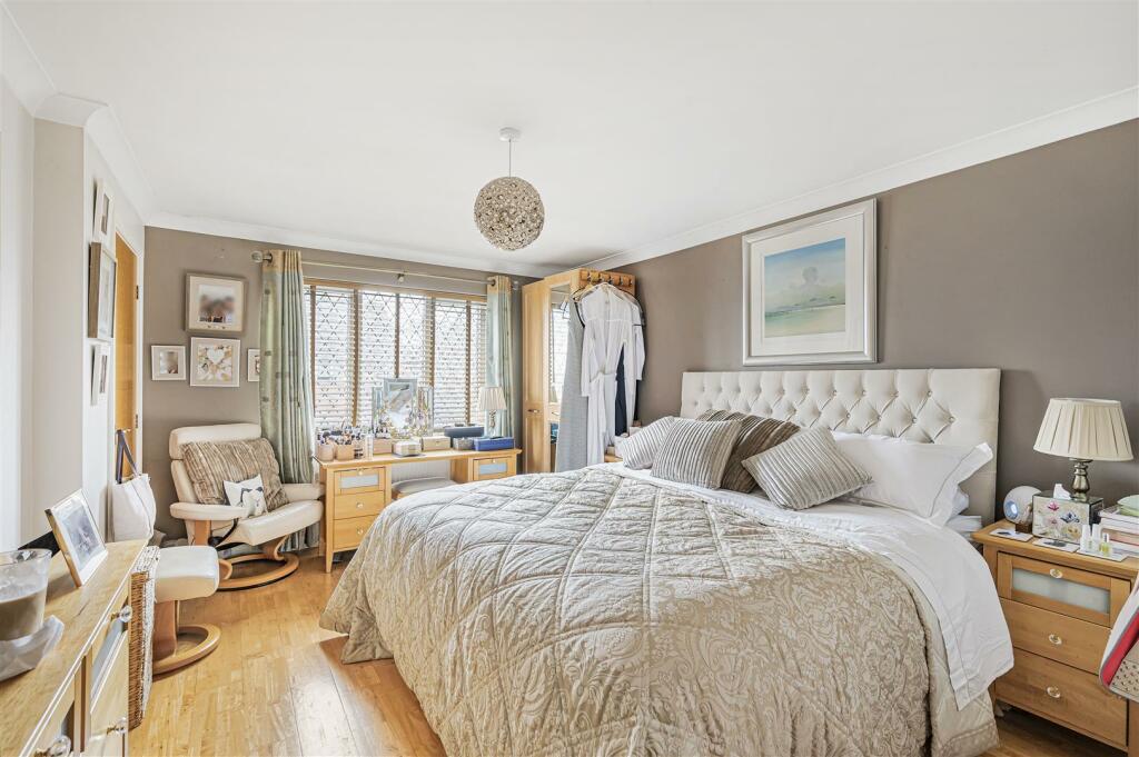 Additional property image - Hill Top Way, Newhaven