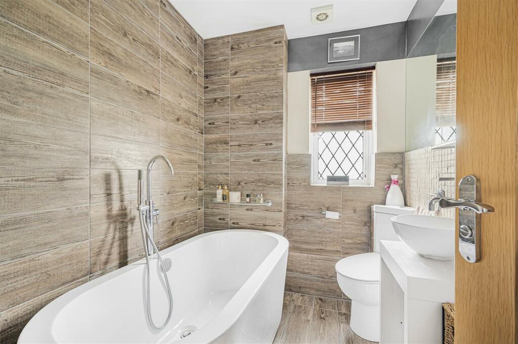 Additional property image - Hill Top Way, Newhaven