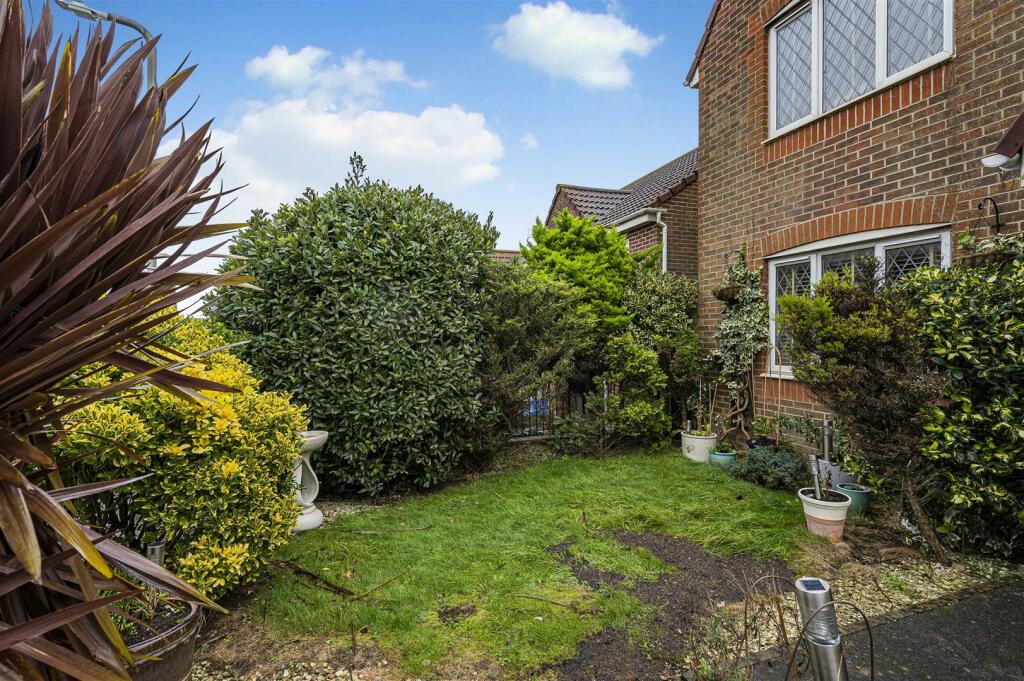 Additional property image - Hill Top Way, Newhaven