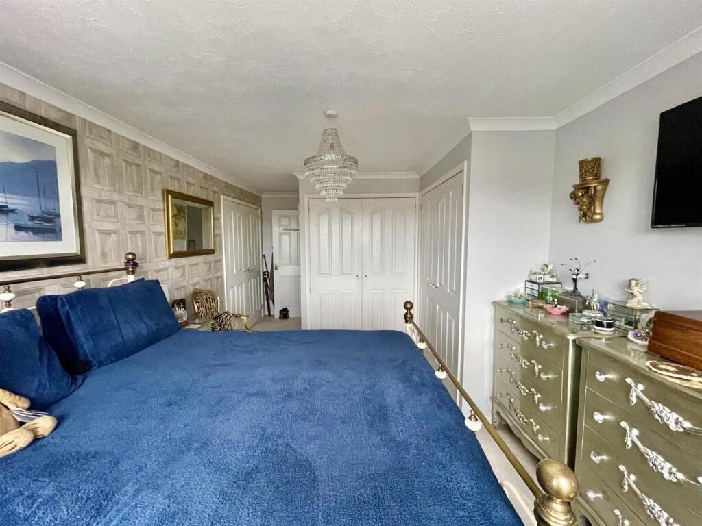 Additional property image - Valley Close, Newhaven