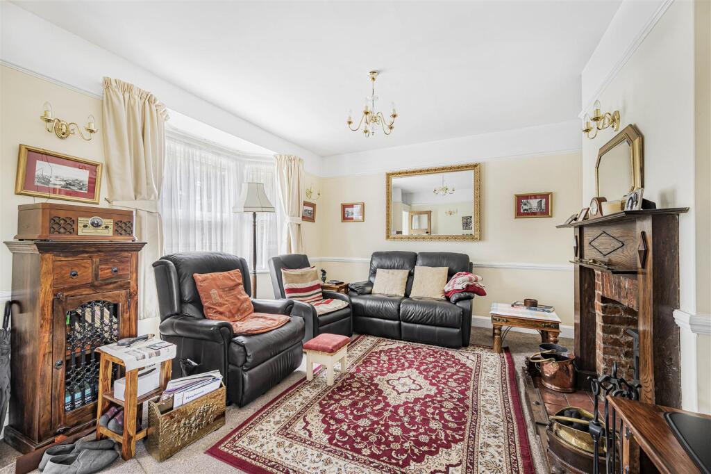 Additional property image - Western Road, Newhaven