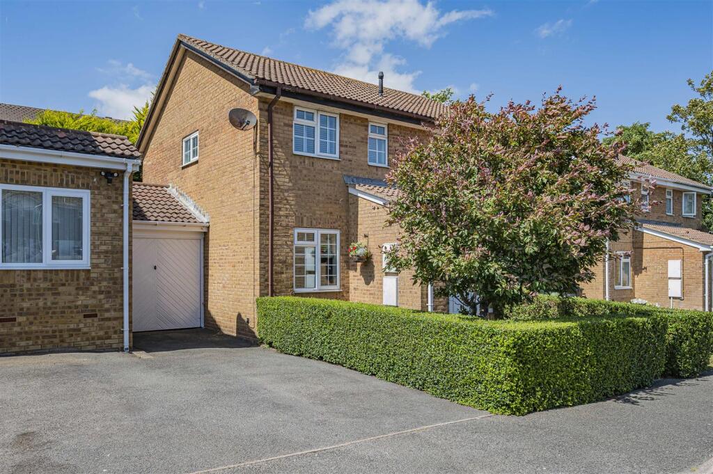 Main image of property: Valley Road, Newhaven