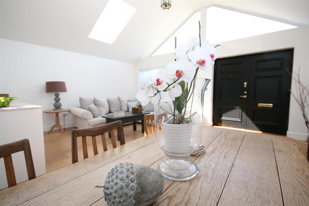 Additional property image - Arundel Road, Peacehaven
