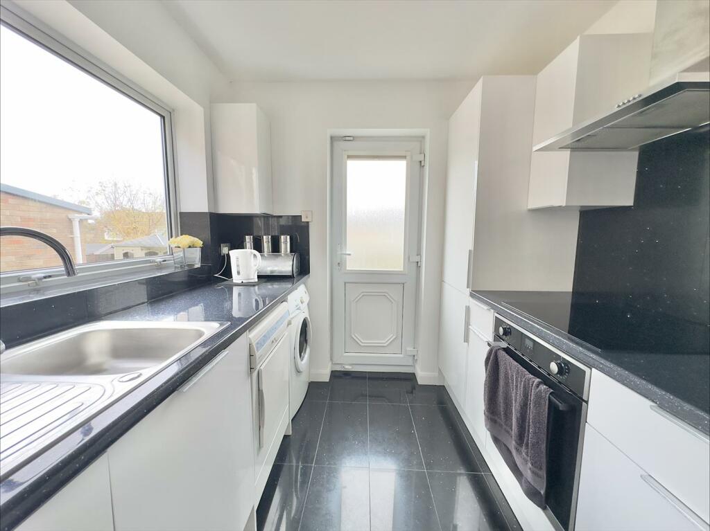 Additional property image - Hoddern Avenue, Peacehaven