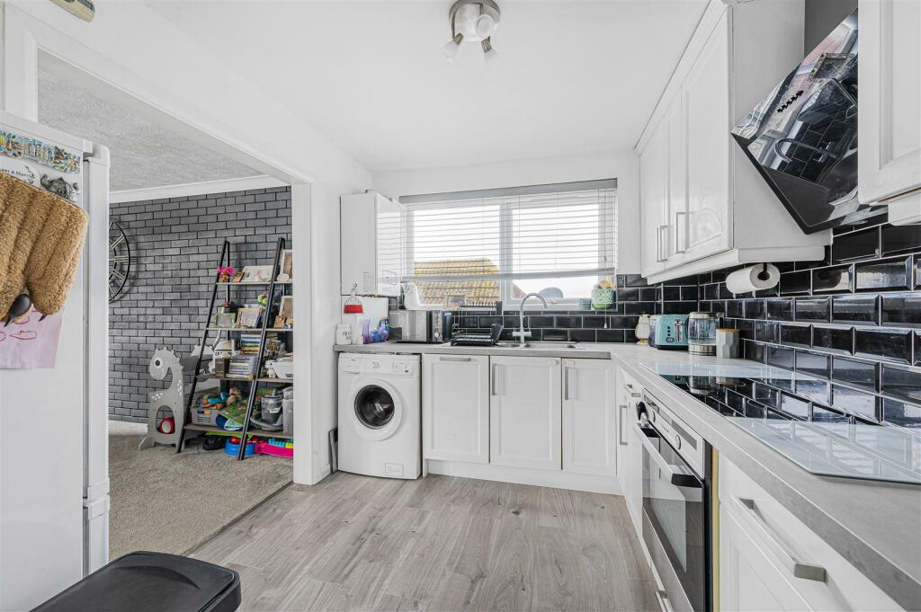 Additional property image - South Coast Road, Peacehaven