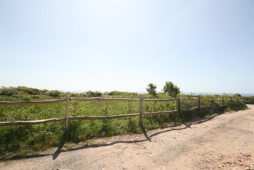 Additional property image - Blakeney Avenue, Peacehaven