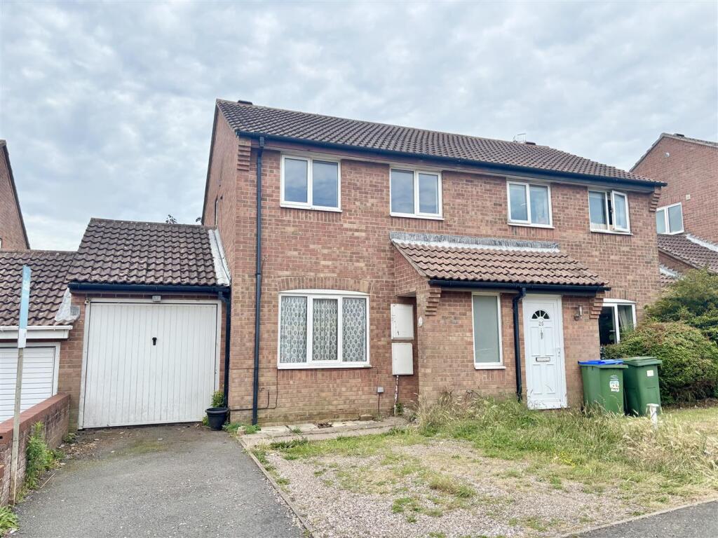 Main image of property: Lulham Close, Peacehaven