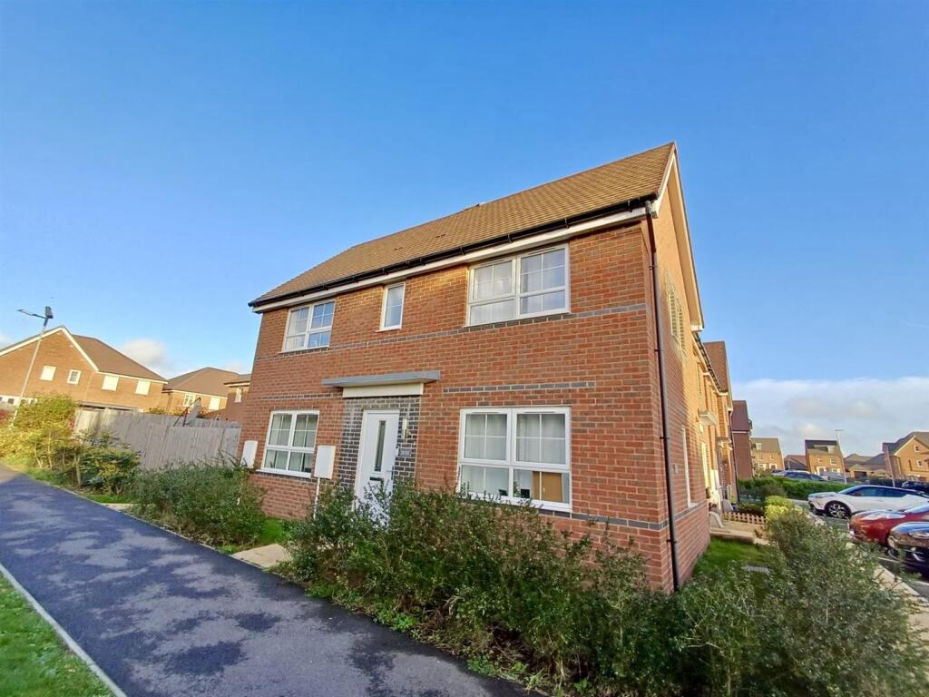 Main image of property: Robin Lane, Peacehaven