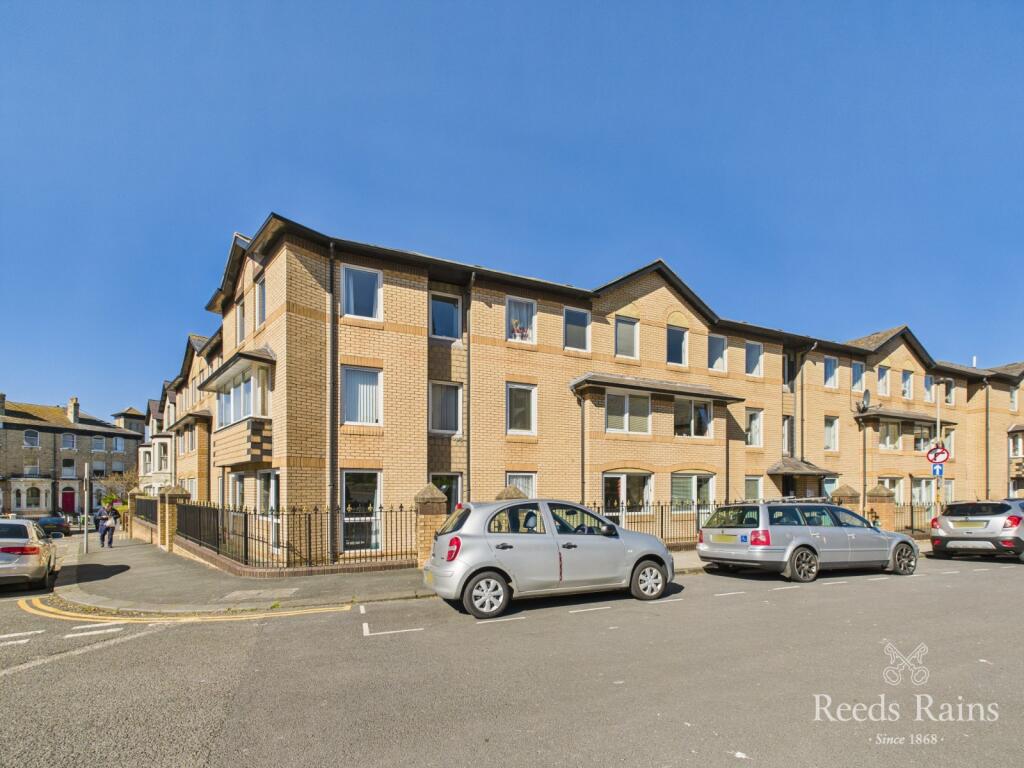 Main image of property: Grosvenor Crescent, Scarborough, North Yorkshire, YO11