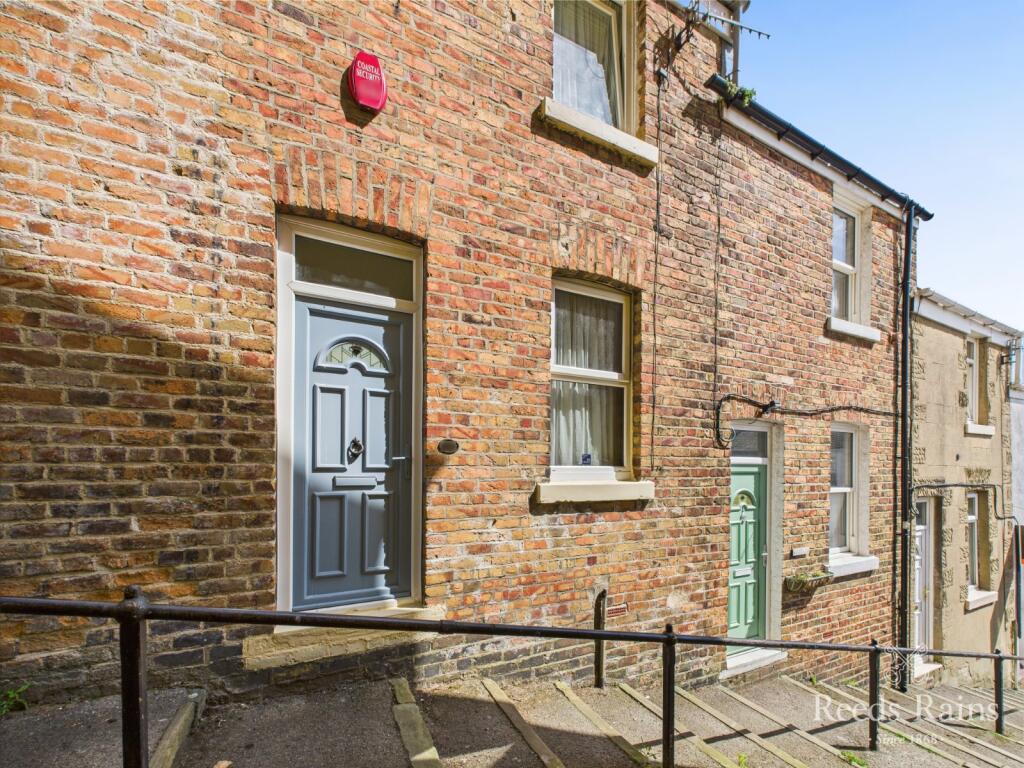 Main image of property: Spreight Lane Steps, Scarborough, North Yorkshire, YO11