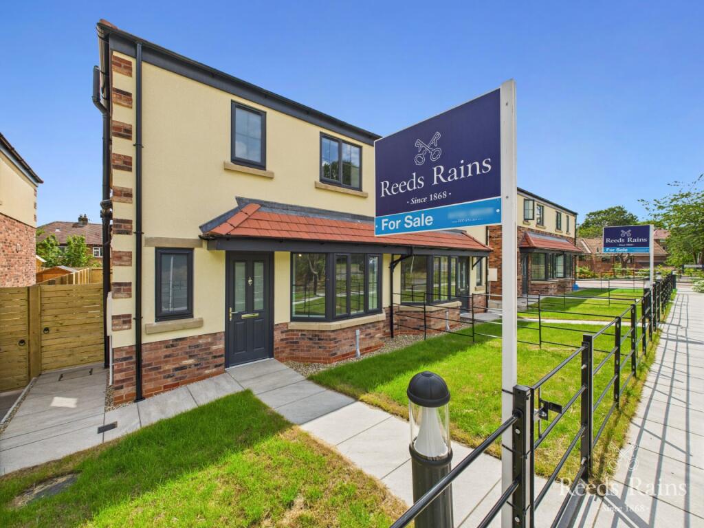 Main image of property: Cross Lane, Scarborough, North Yorkshire, YO12