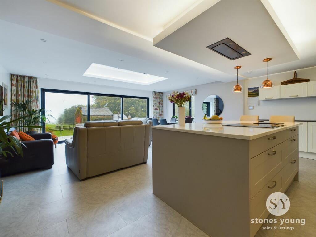 Additional property image - Whalley Road, Wilpshire, BB1