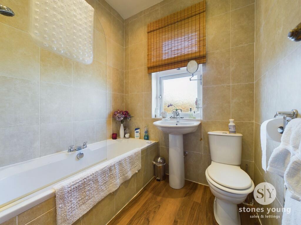 Additional property image - Hollies Road, Wilpshire, BB1
