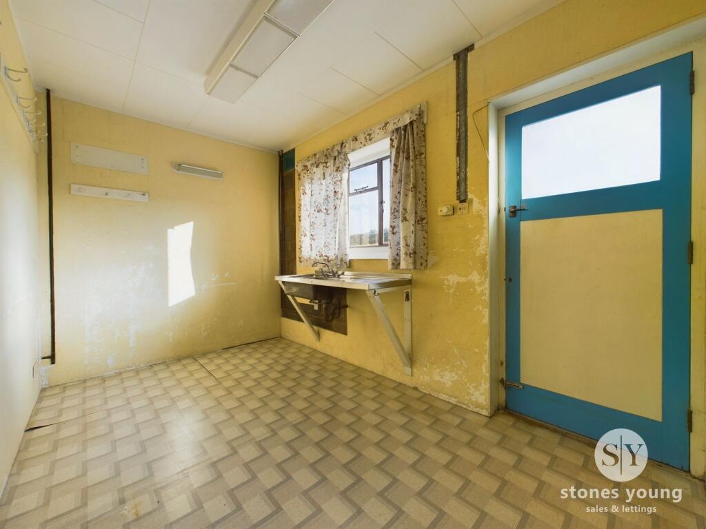 Additional property image - Whalley Road, Wilpshire, BB1