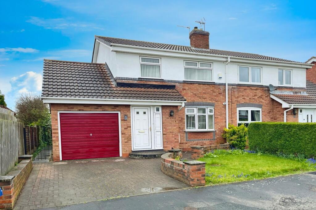 3 bedroom semidetached house for sale in Ash Close, Thorpe Willoughby