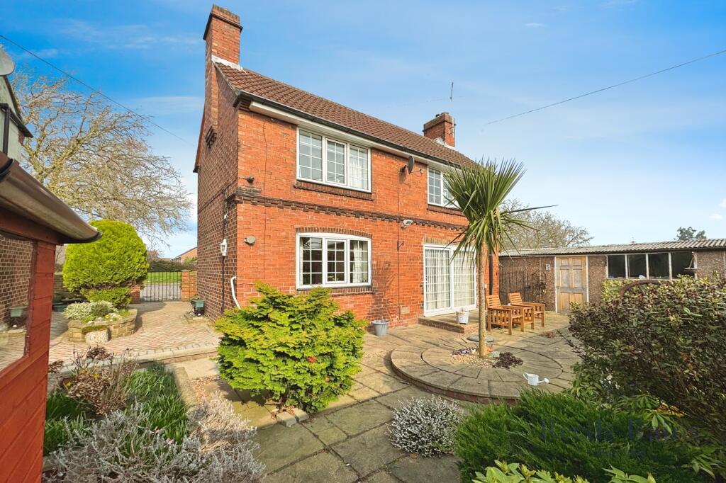 Main image of property: Hull Road, Osgodby, Selby, North Yorkshire, YO8