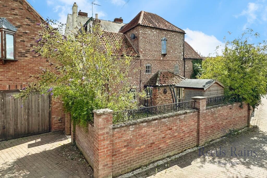 Main image of property: Breighton, Selby, East Riding of Yorkshi, YO8
